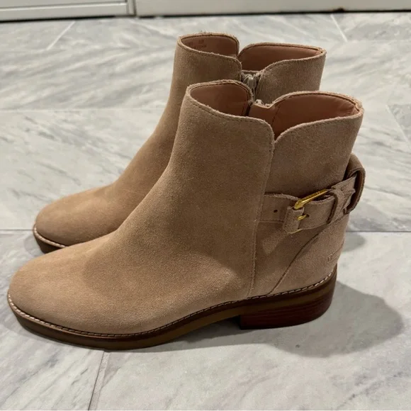 Cole Haan Hampshire Buckle Ankle Boot Size 8 - Picture 3 of 9